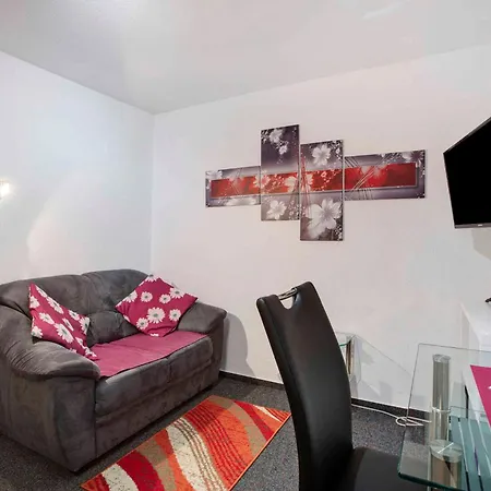 アパート 3 トートモース